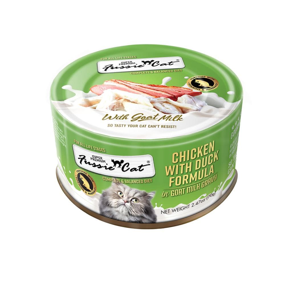 Fussie Cat Super Premium Chicken w/Duck in Goats Milk 2.47oz