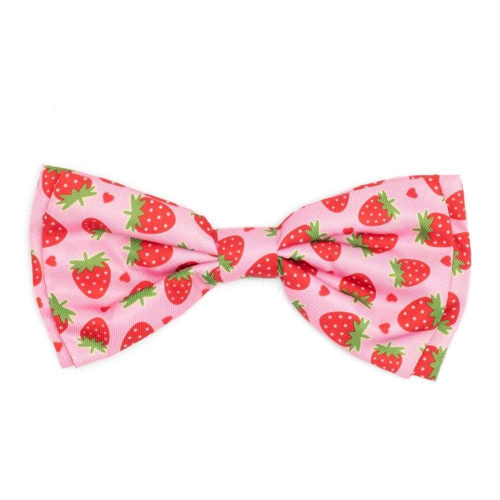 Strawberries Bow Tie Large - 1 Count